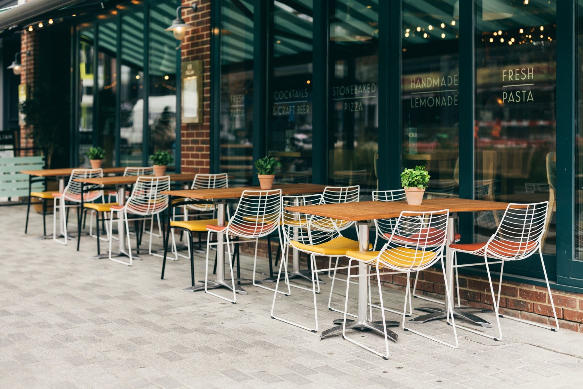 Outdoor Dining in ASK Italian Southend