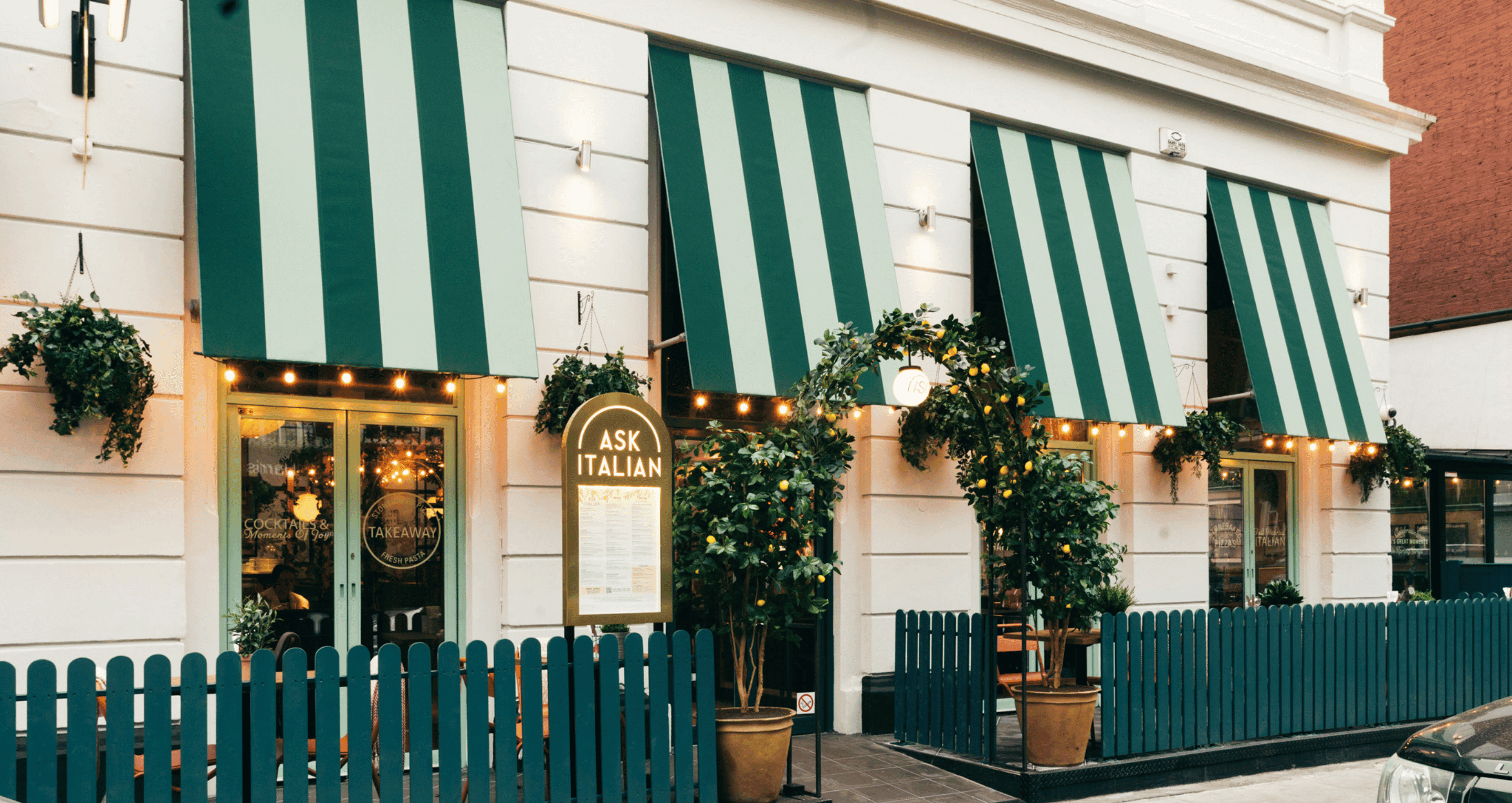 London - Spring Street