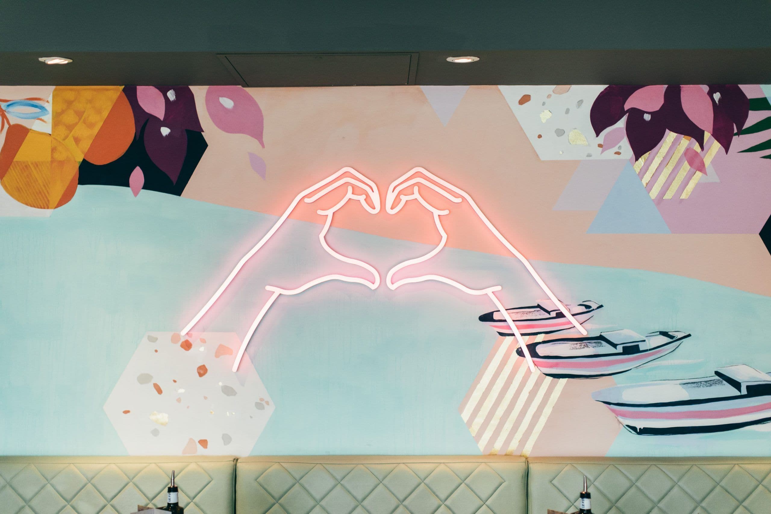 Heart Hands – Westwood Cross – Min