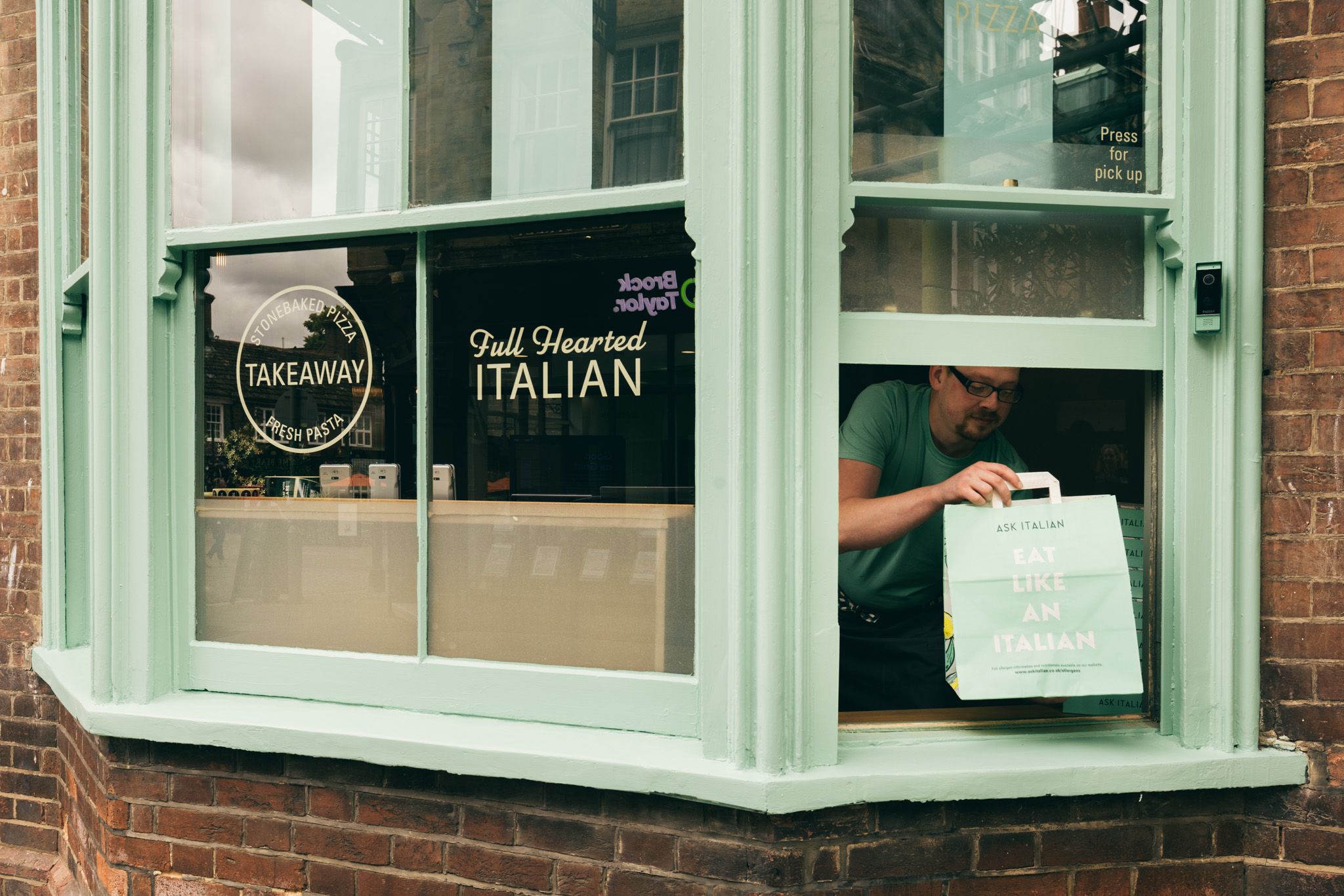 Father's Day Delivery Window 