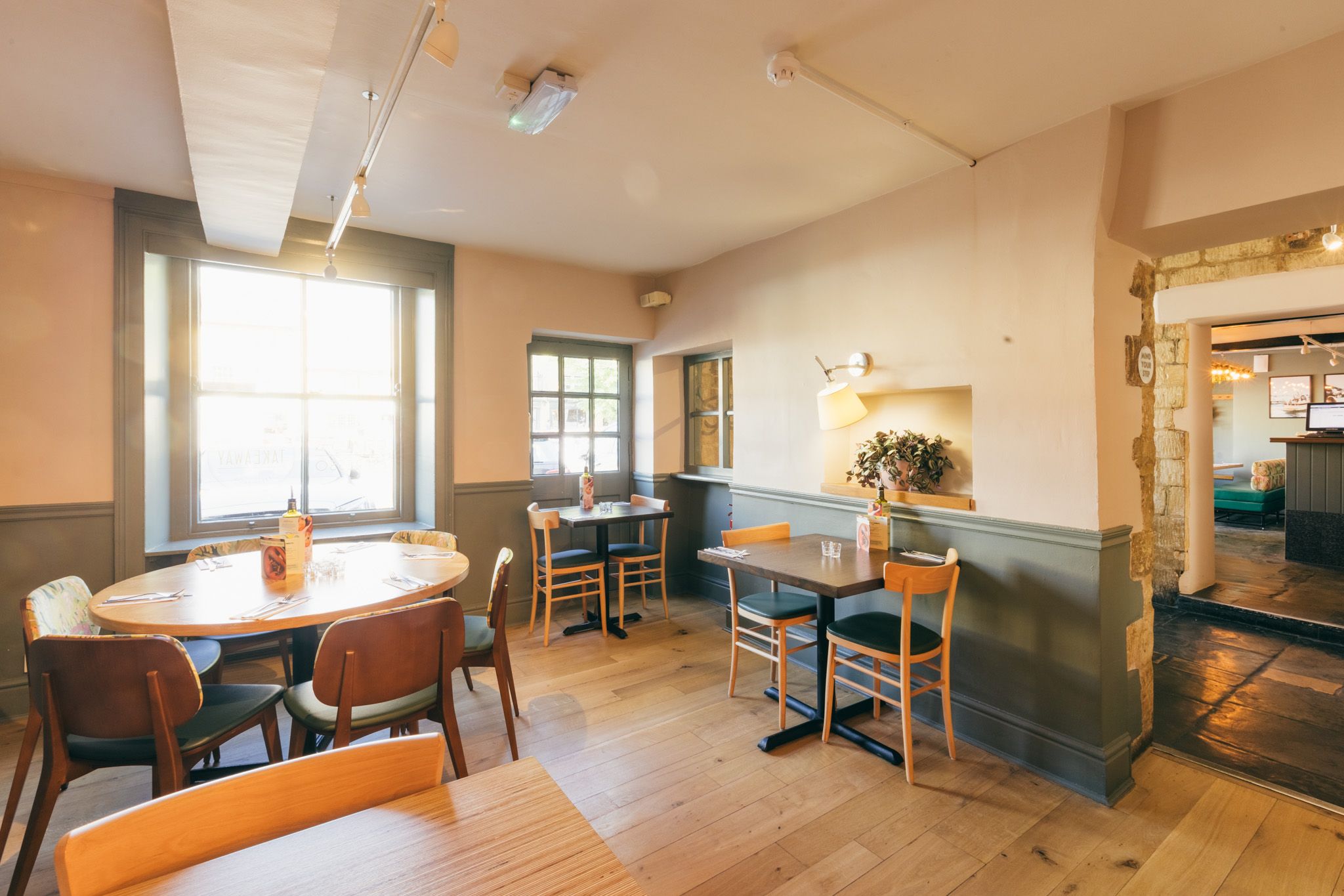 web__ask-italian-moretoninmarsh-2022_CLP_2487-HDR 