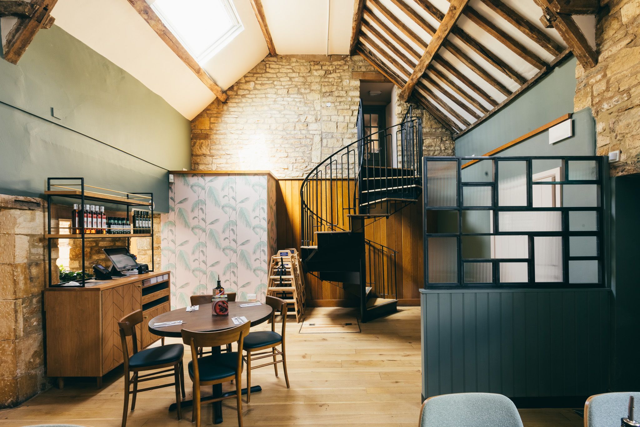 web__ask-italian-moretoninmarsh-2022_CLP_2547-HDR 